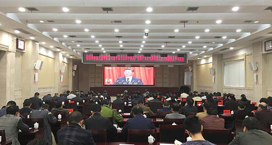 鄰社室內(nèi)LED顯示屏